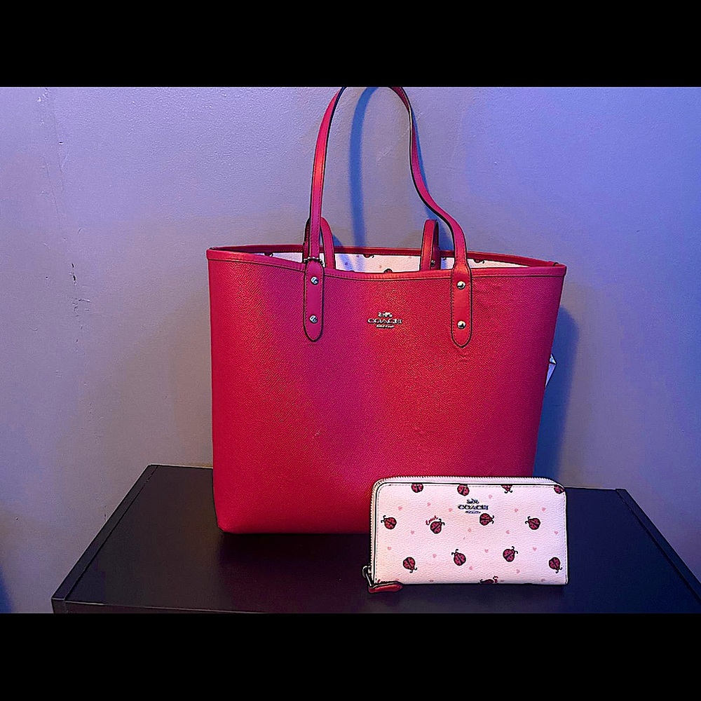 Coach reversible purse with matching wallet